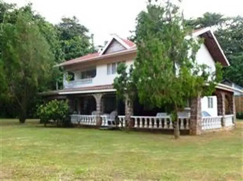 Chez Muriel Guest House