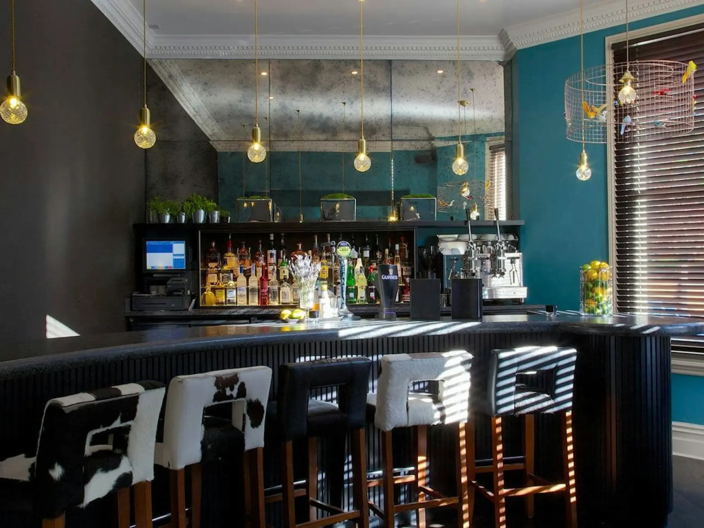The Lodge Hotel - Putney