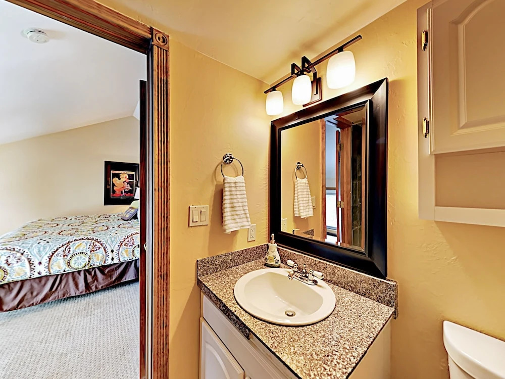 Roomy 3112 - 3 Br Townhouse