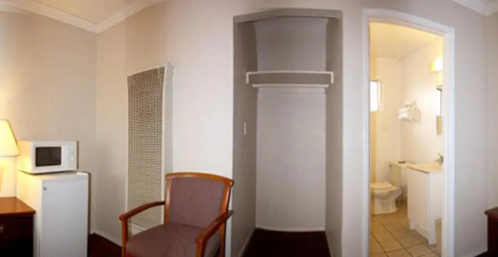 Sunset Inn and Suites West Sacramento