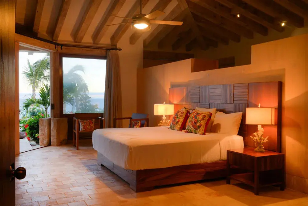 Villa Piedra Blanca by Cabo Villas