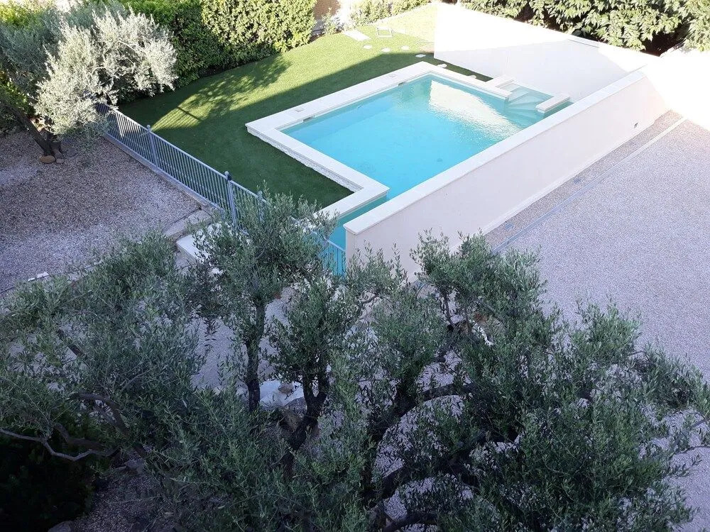 LOstal Saint Hilaire dOzilhan - Bed & Breakfast