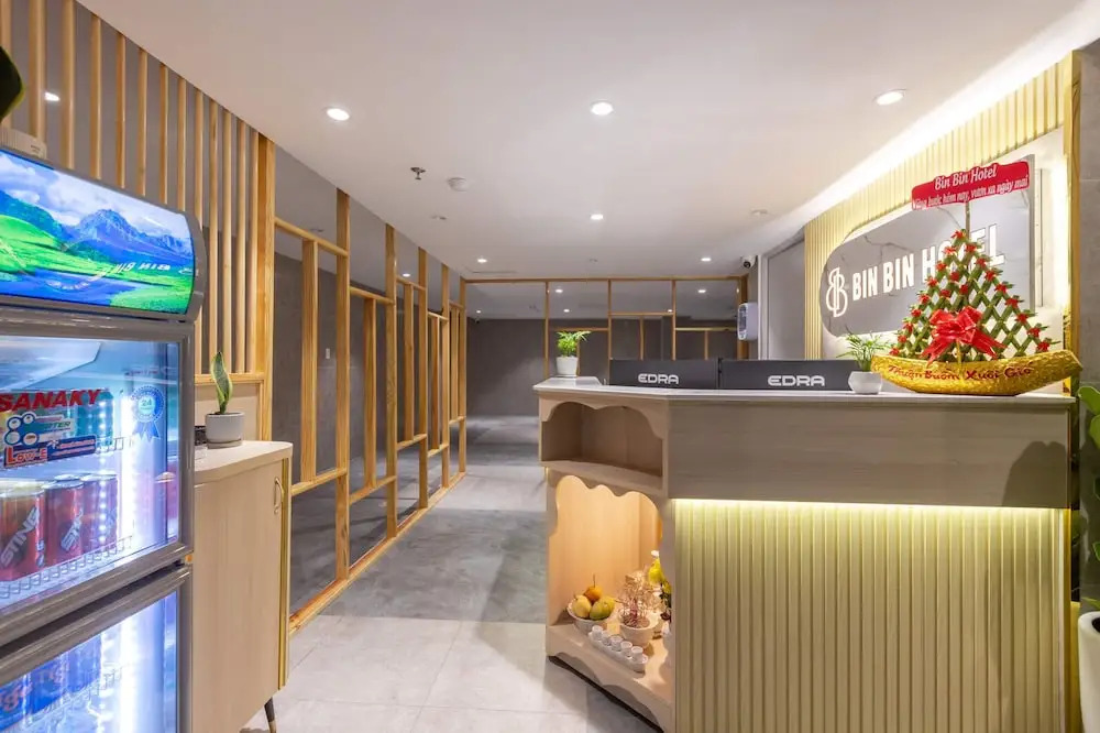 Bin Bin Hotel 18 - Near Thu Thiem Villa