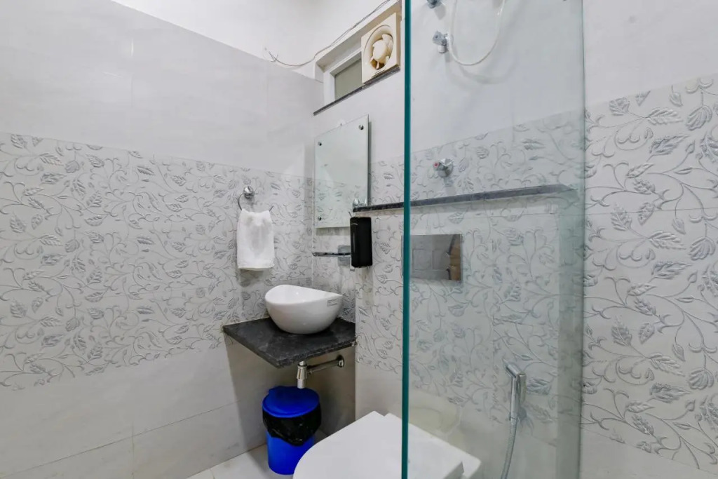 Hotel Purple Orchid