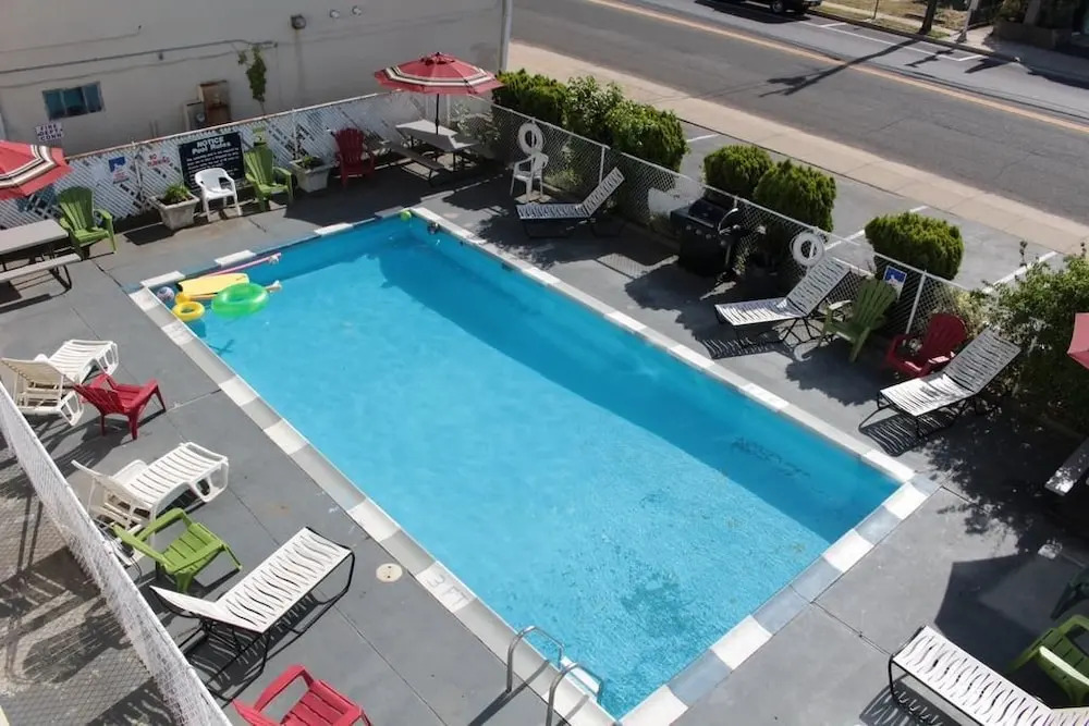 HC-121 Beach Haus