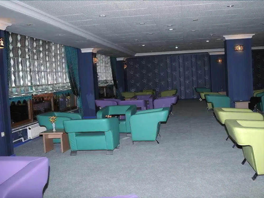 Akdamar Hotel