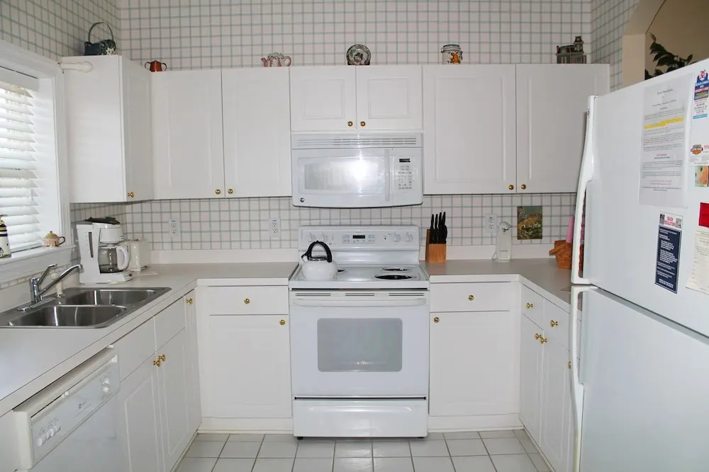 223 Wedgewood