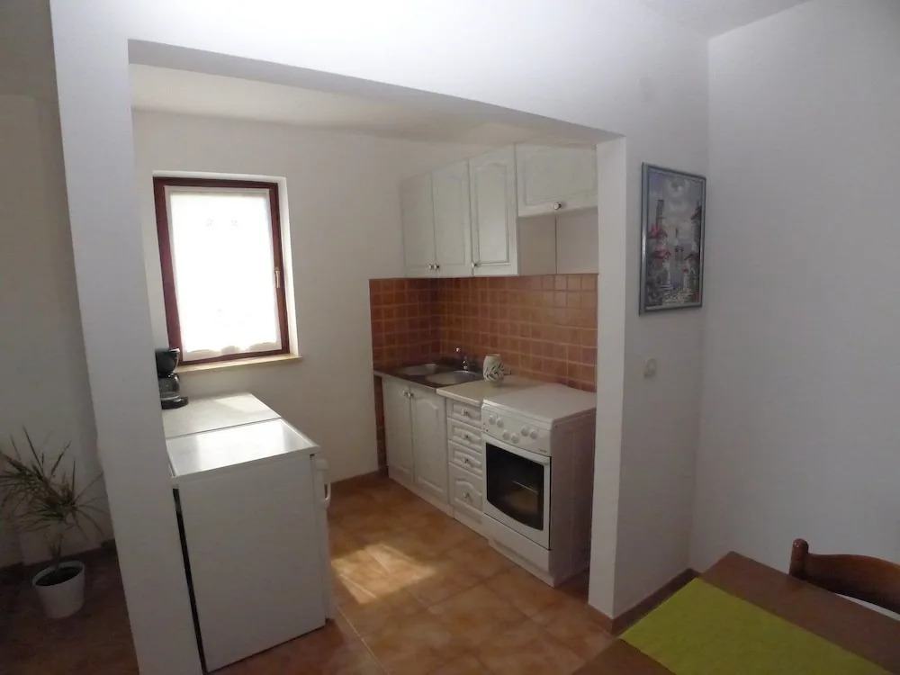 Four Person Apartment With One Bedroom Located Near Beach