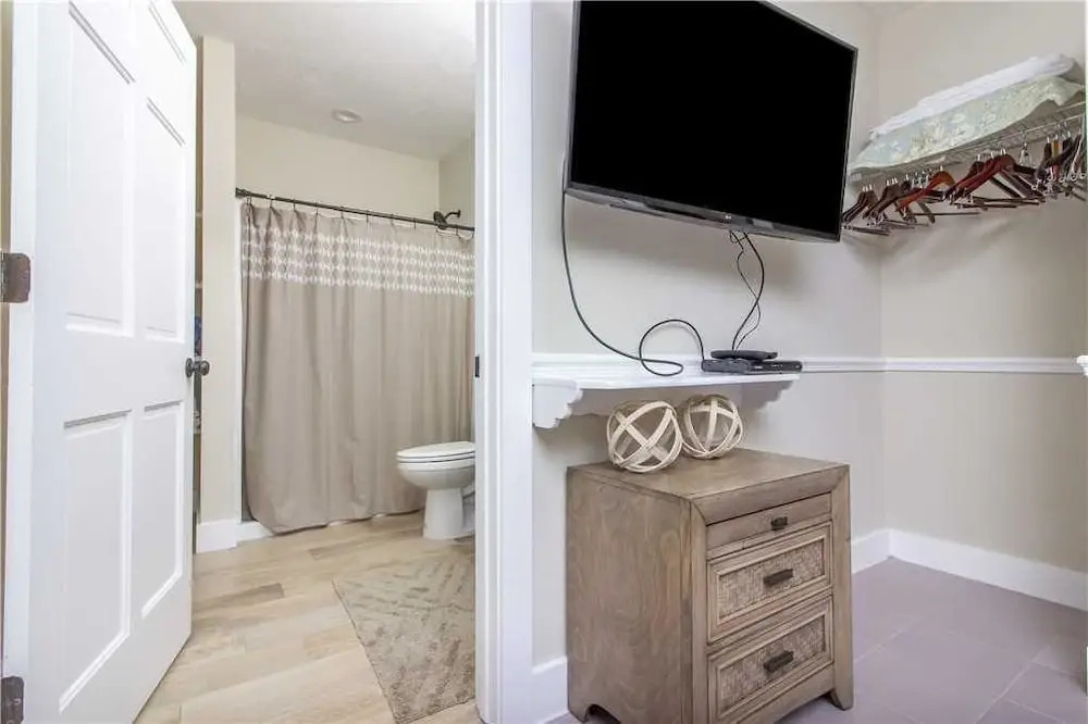 Living The Dream - Studio Condo