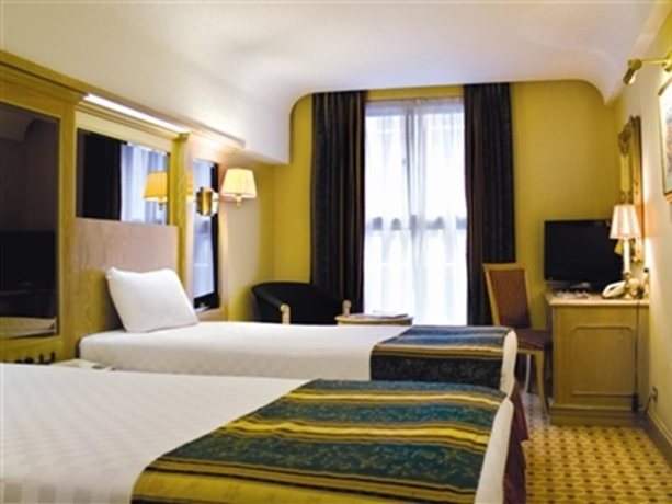 Thistle Westminster Hotel