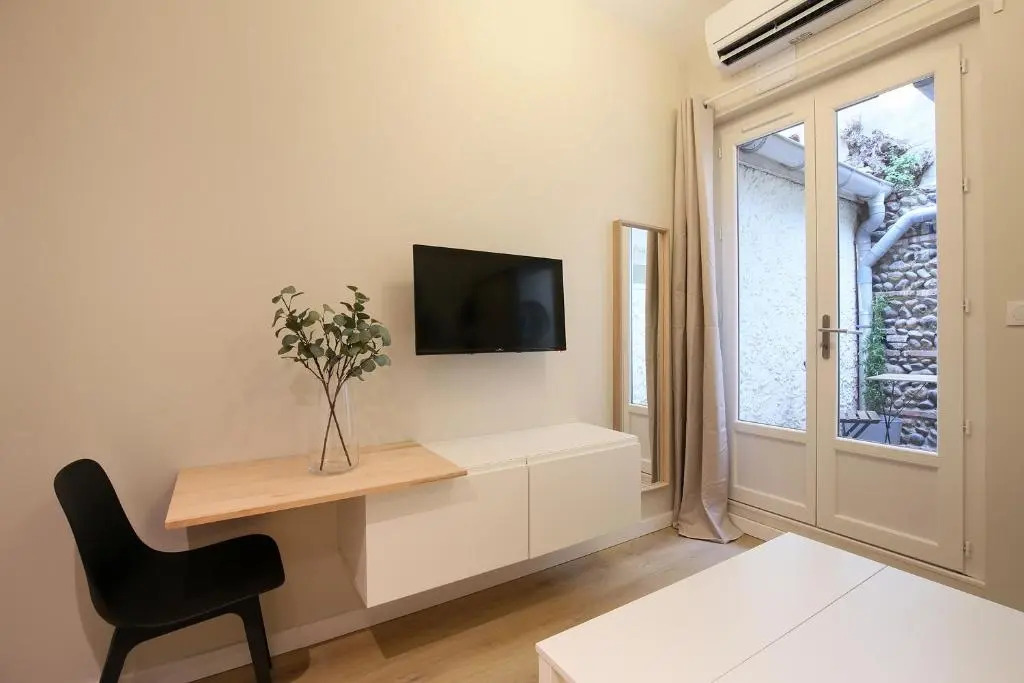 Ravissant appartement dans une chartreuse