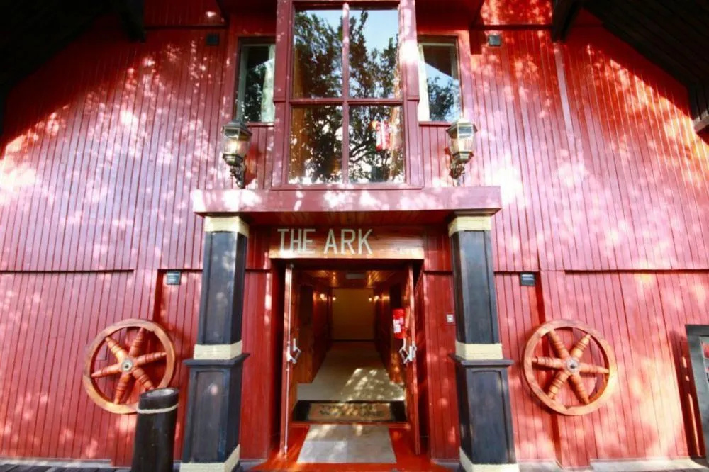 The Ark Lodge