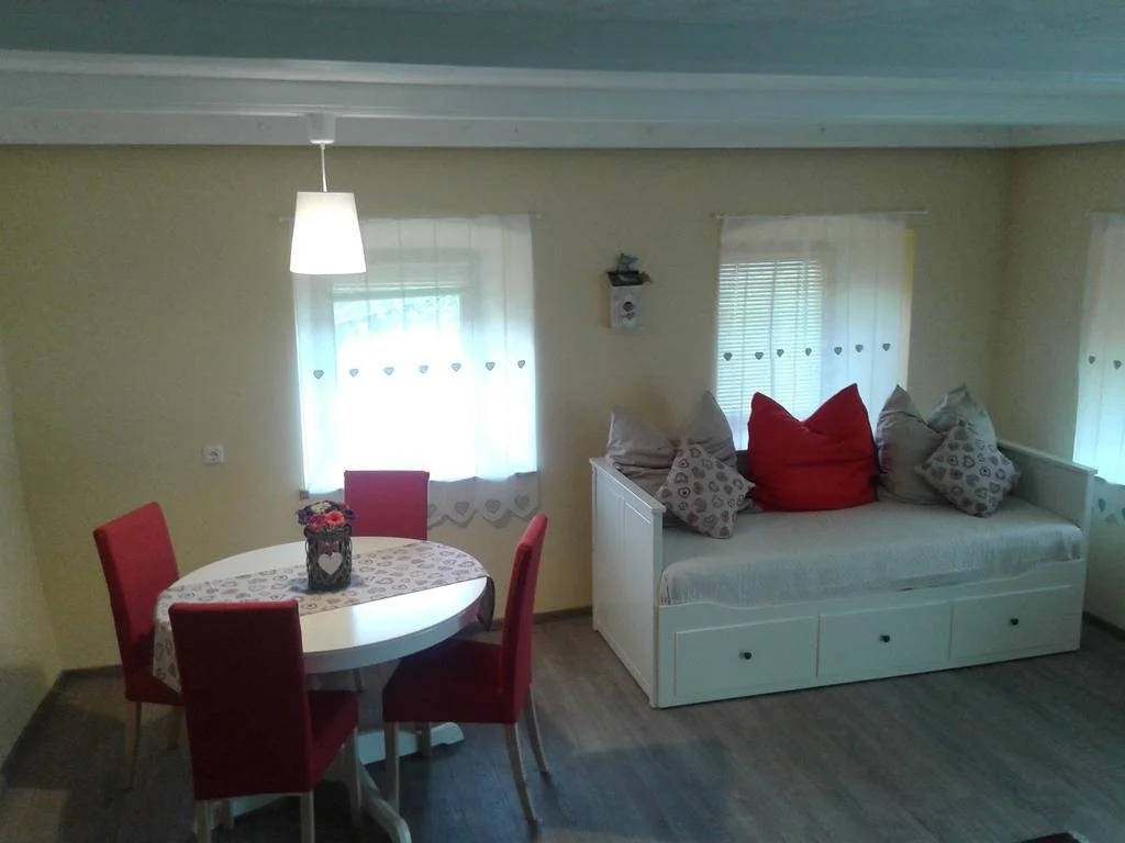 Villa Tora Apartments