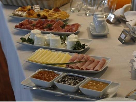 LBV House Hotel