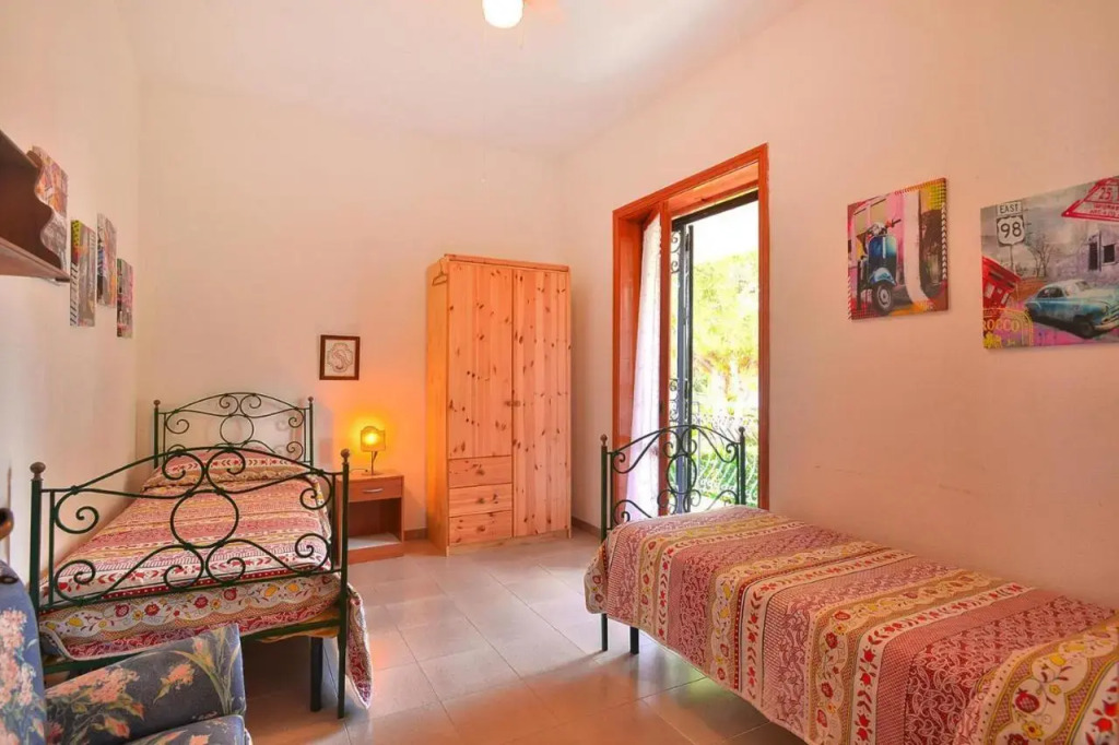 Villa in Fontane Bianche by Turquoise Waters