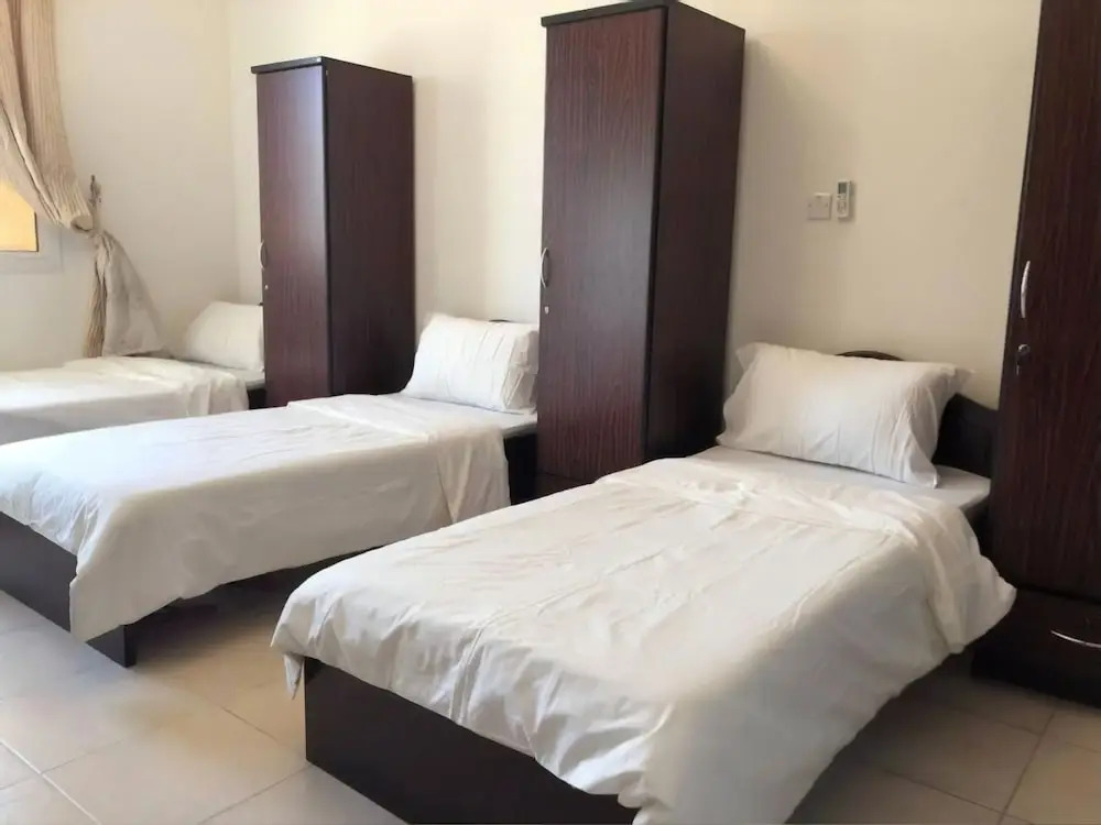 Q Hostel