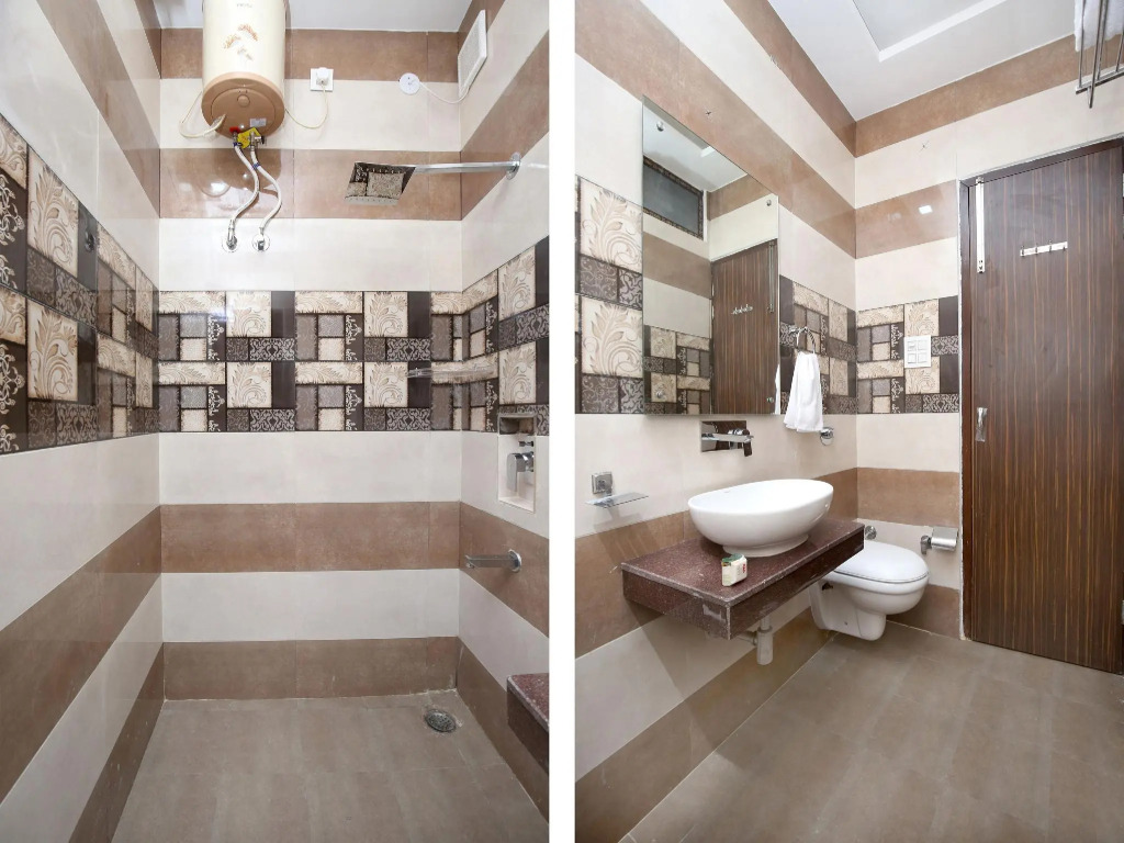 OYO 16341 Hotel C7