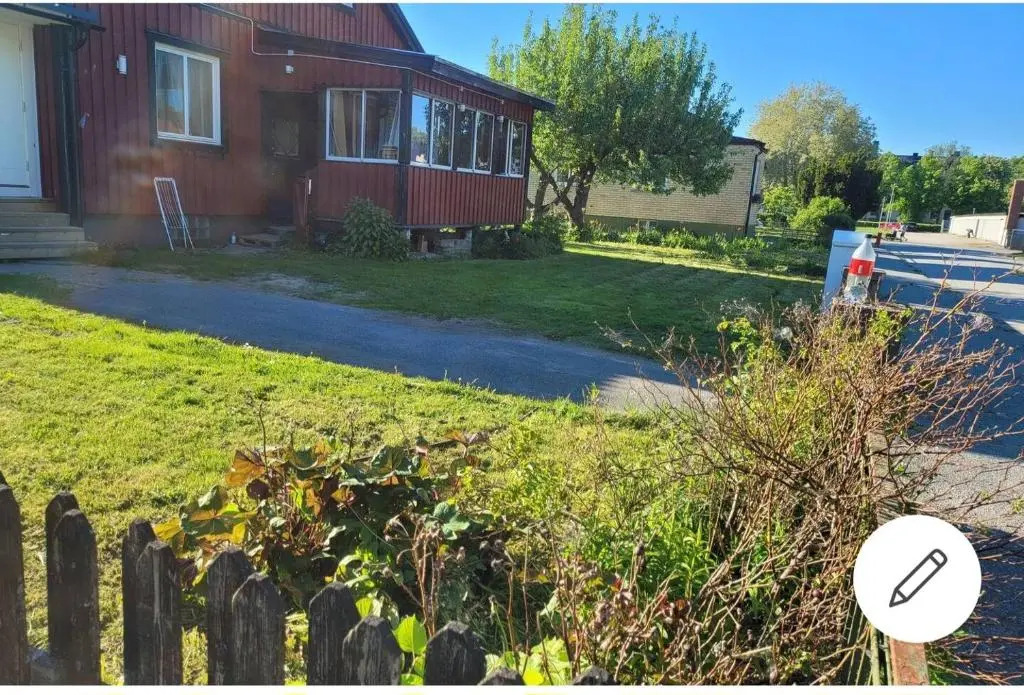 2 bed Room Quite and Central House in Orebro