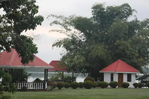 Baganara Island Resort