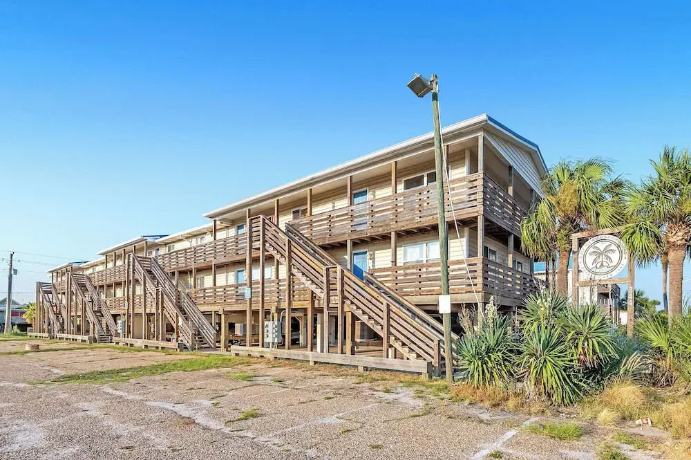 Gulf View 23