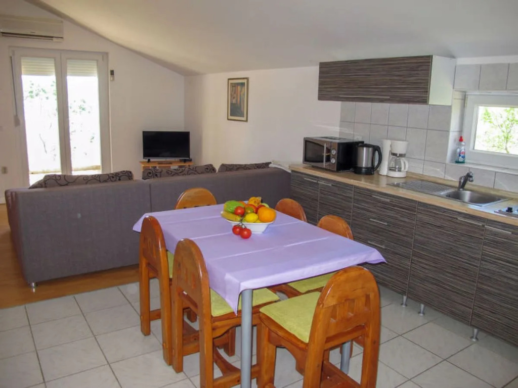 Nika (ZAD700) 40754