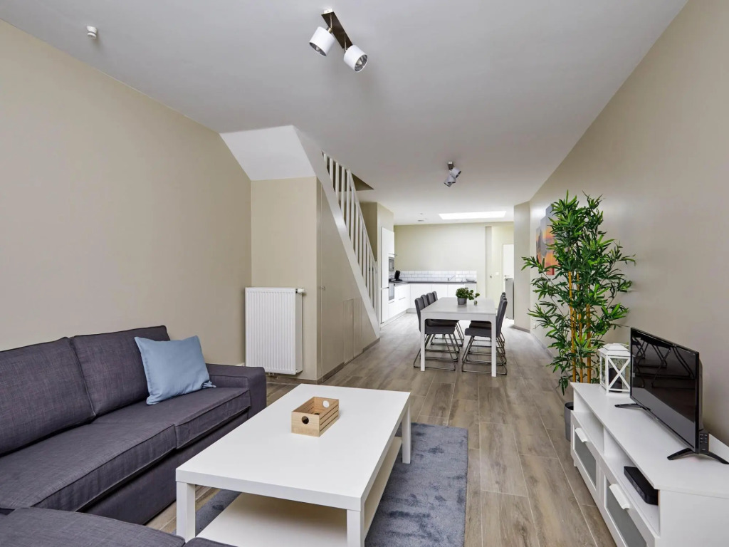 Lovely apartment in Blankenberge with balcony