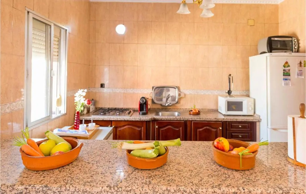 3 Bedroom Lovely Home In Olivares