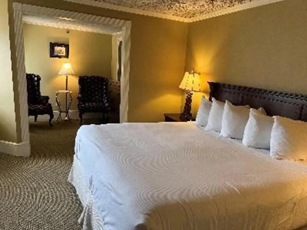 Bay View Inn