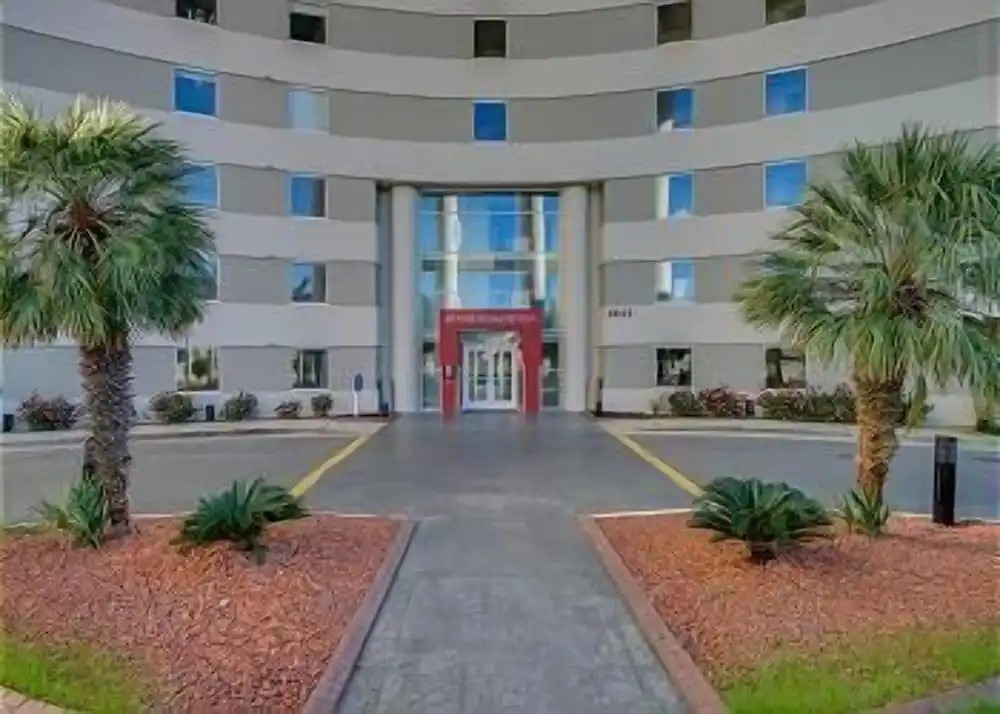 NORTH HAMPTON 1105 3 BEDROOM 3 BATH OCEAN VIEW Condo by RedAwning