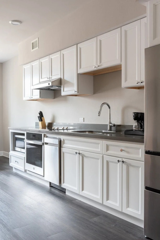 Bywater Suite Hotel