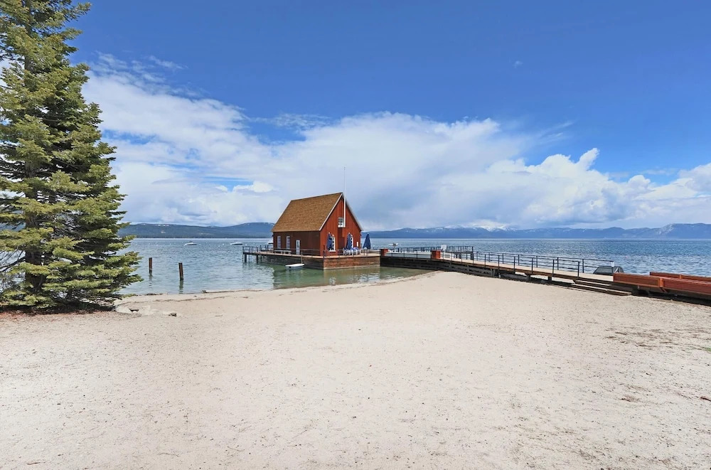 Chambers Delight House - Chambers Beach & Pool