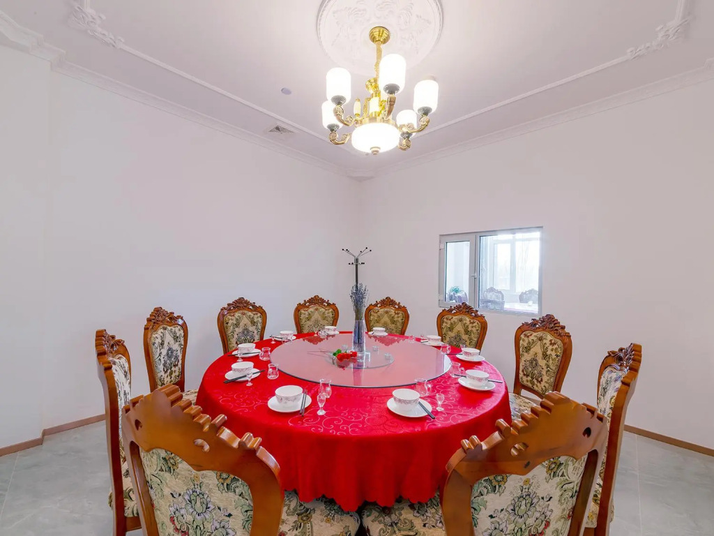Lavande Hotels Ordos Yijinhuoluo Street