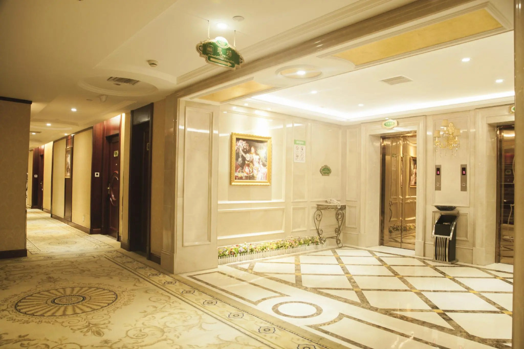 Vienna Hotel Shanghai Hongqiao Xujing