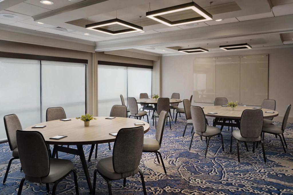 Hyatt Regency Suites Atlanta Northwest