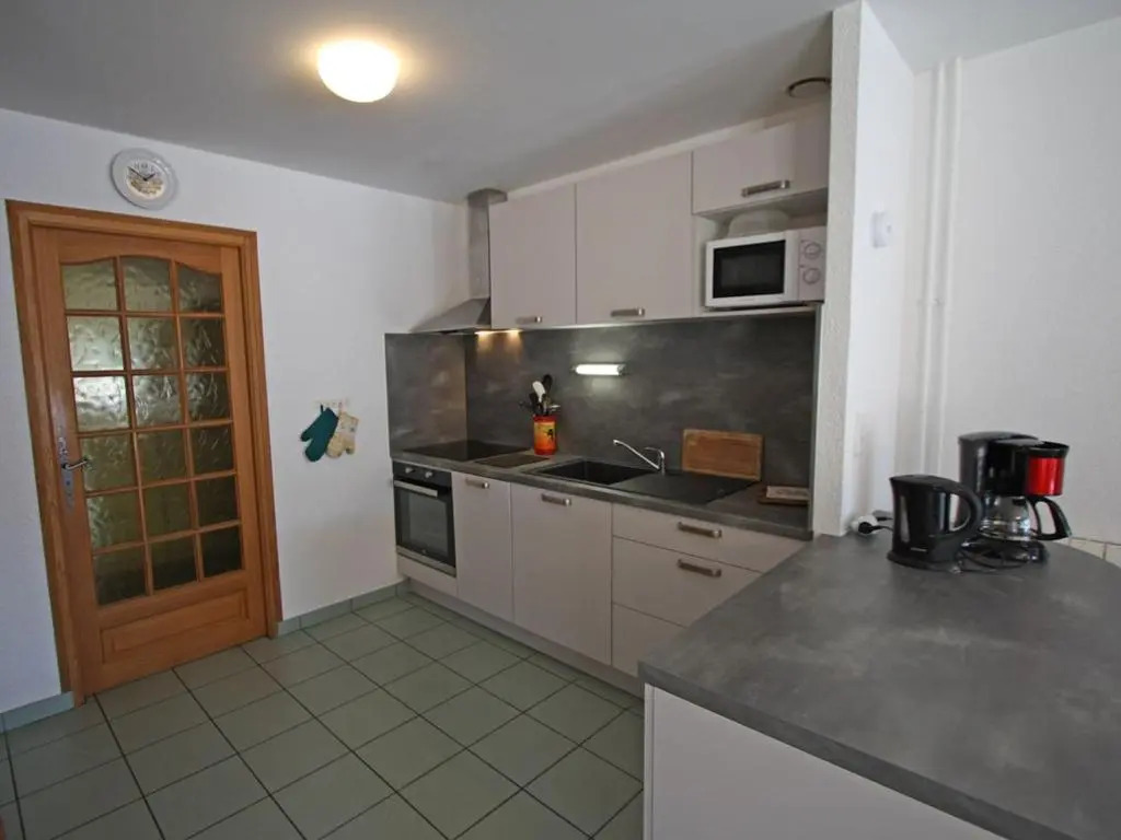 Gîte Authentique à Isches avec Cheminée, Terrain Clos, Proche Thermes et Activités Culturelles - FR-1-589-116