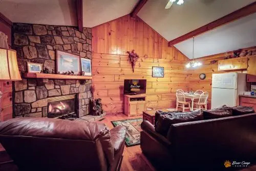 Bear Creek - 2 Br Cabin