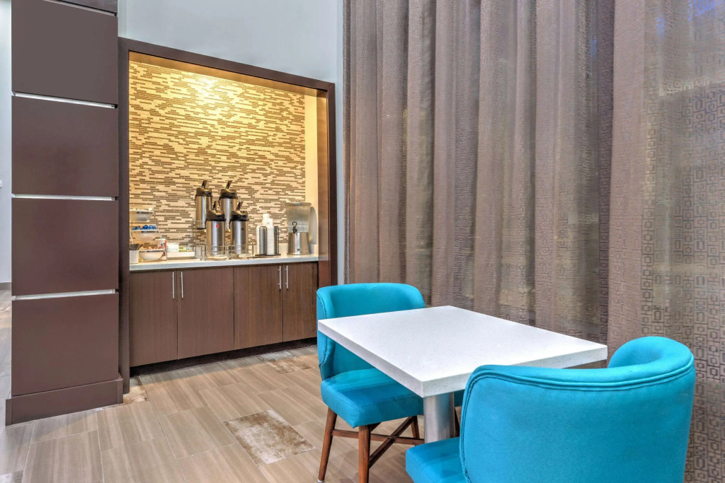 La Quinta by Wyndham Tyler - University Area