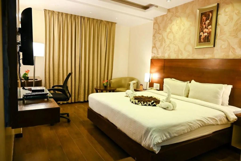 Hotel Shyam Paradise