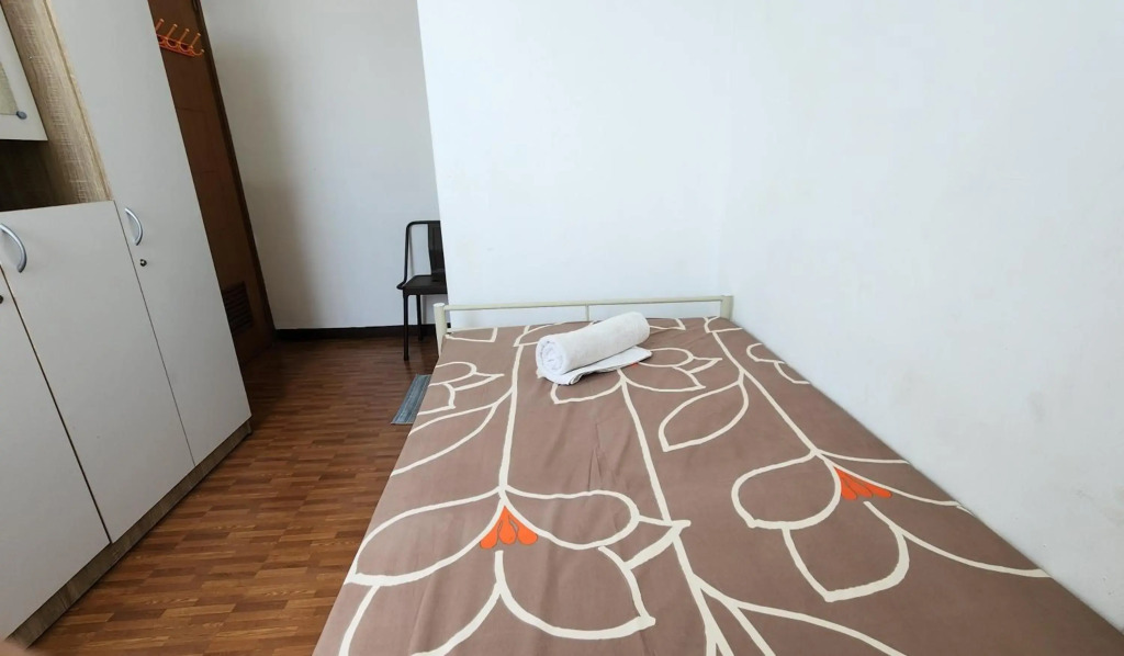 3BRs Penthouse View near JIEXPO Kemayoran Free Netflix & Amazone Prime Video