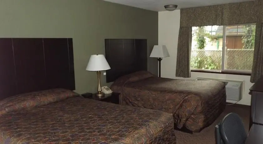 Super 8 Long Beach