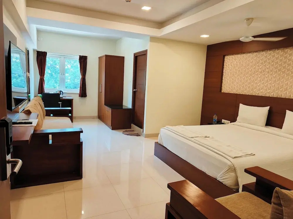A and M Rooms and Residences