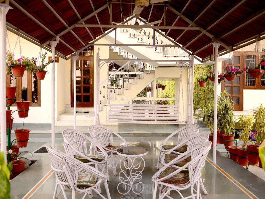 Hotel Sukhvilas