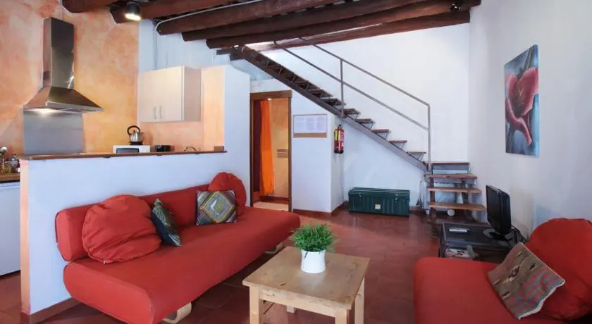 GowithOh Apartamento Traginers