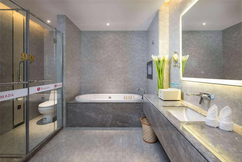 Ramada Shenzhen Baoan
