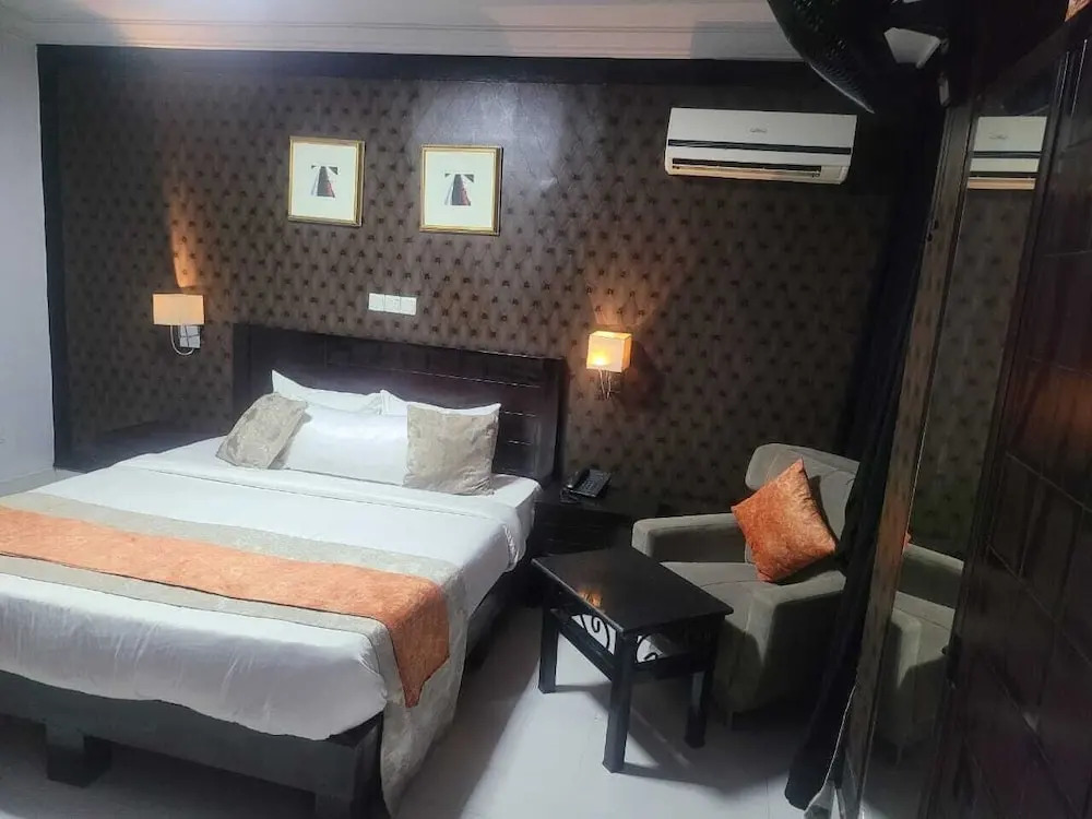 Newland Luxury Apartments