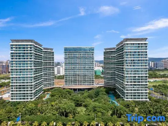 Sanya Yazhou Bay sea waves travel luxury seascape apartment