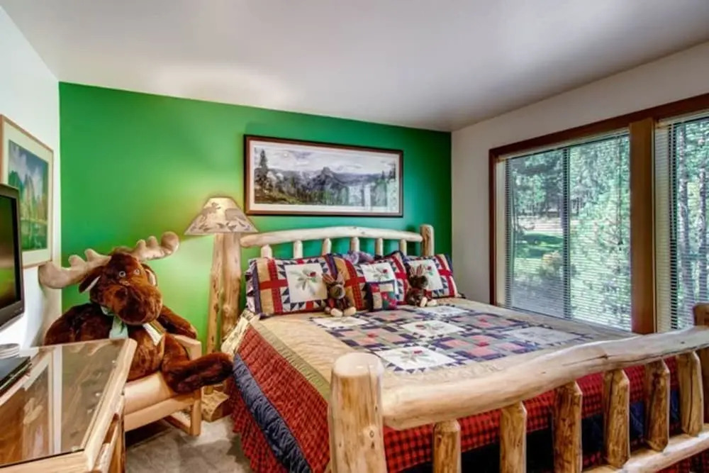 Skidder Trail Bear Lodge at Northstar - 5 Br Home