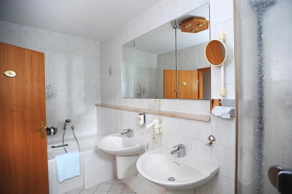 Landhotel Plauen - Gasthof Zwoschwitz