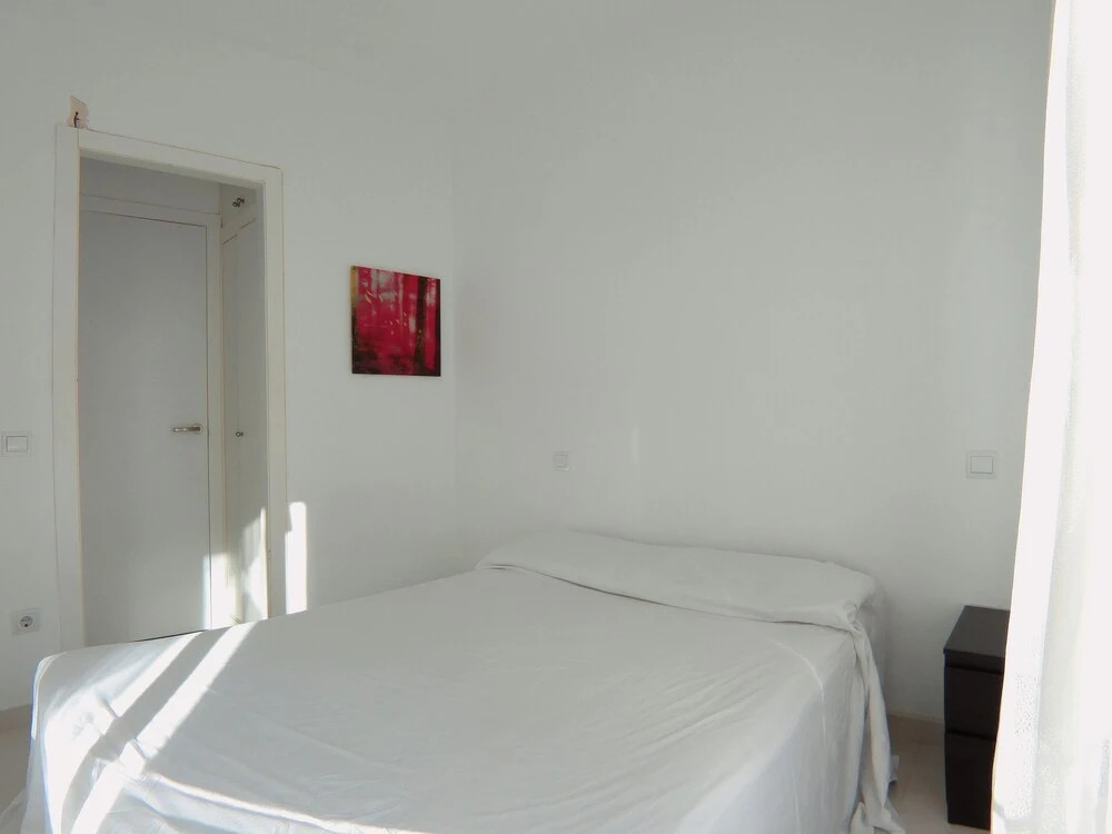Apartamento de 2 Habitaciones en Puerta del Angel AZ2EXC
