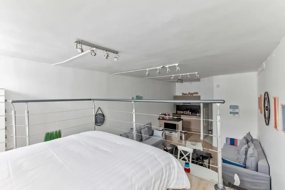 33 - Flat Av des Champs-Élysées